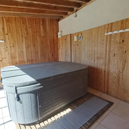 Le Chemin Du Romarin Meursac