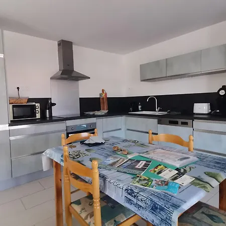 Le Chemin Du Romarin Tatil Evi Meursac